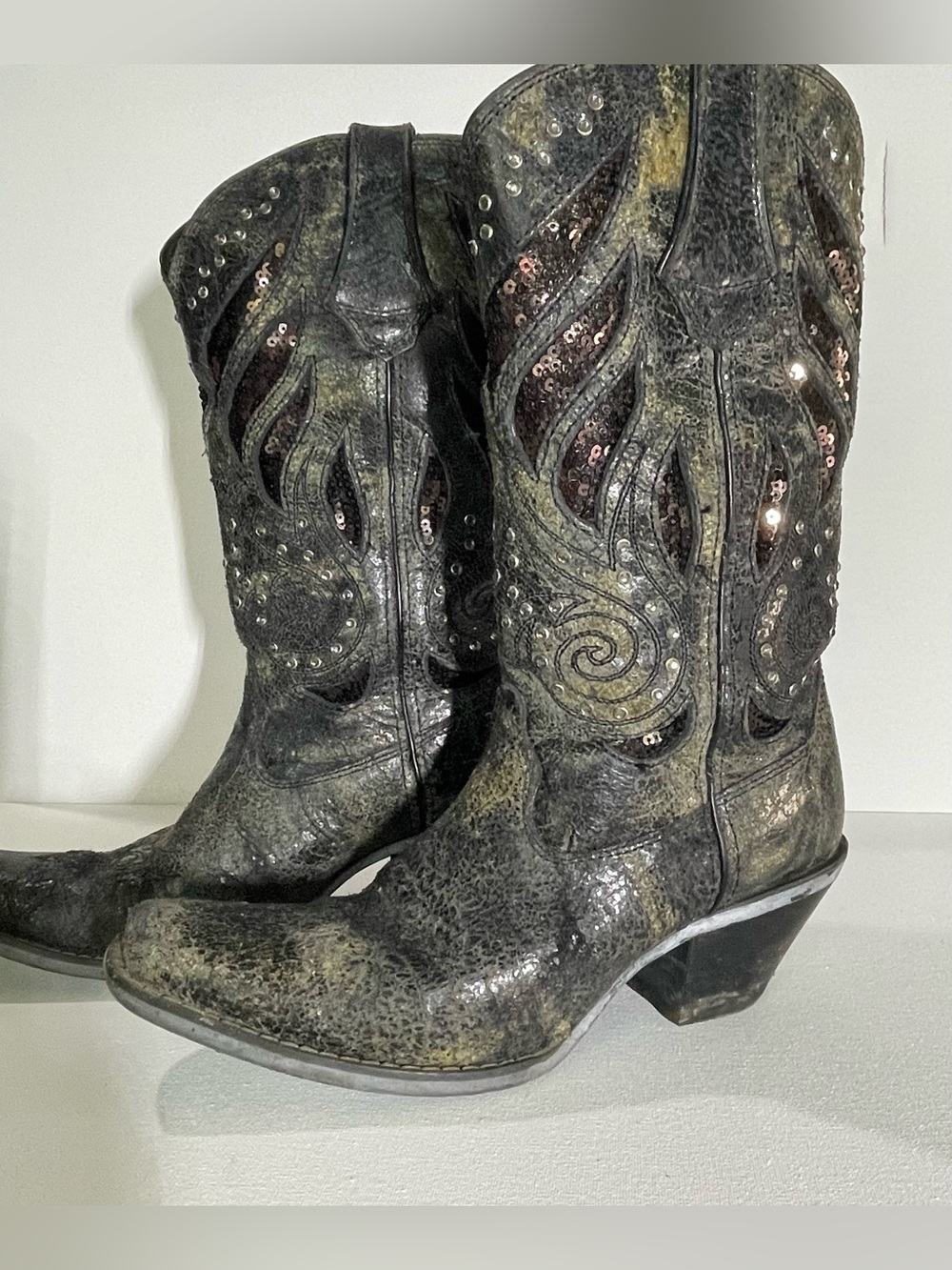 Durango women’s dressy cowboy boots, size 8M